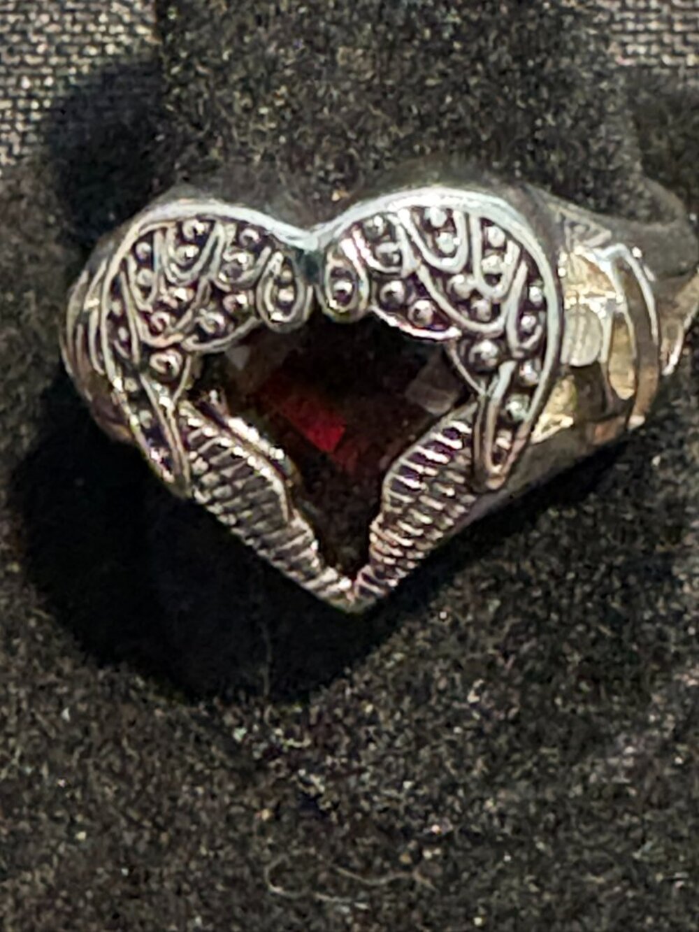 HARLEY DAVIDSON HEART SHAPE CRYSTAL RING
